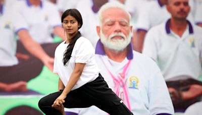 El yoga se eleva a cuestión de Estado en la India en su décimo Día Internacional