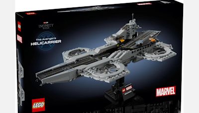 LEGO Marvel The Avengers Midi-Scale Helicarrier Set Is Up For Pre-Order Now