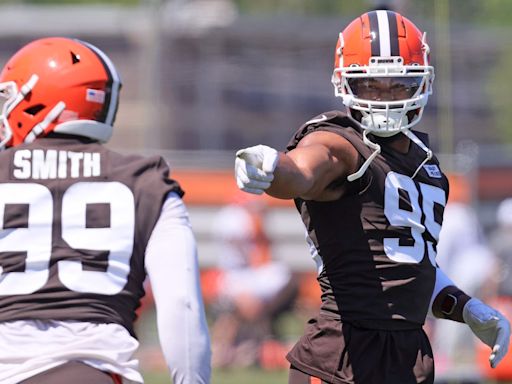How the Browns defensive line can help Myles Garrett better in 2024 (video)
