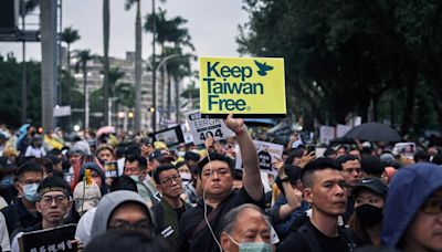 台灣國會改革法案：三讀通過後會發生什麼？「青鳥行動」翻轉「藍白綠」格局？
