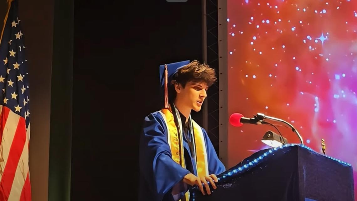 'My father died yesterday' | North Texas high school valedictorian delivers moving speech right after funeral