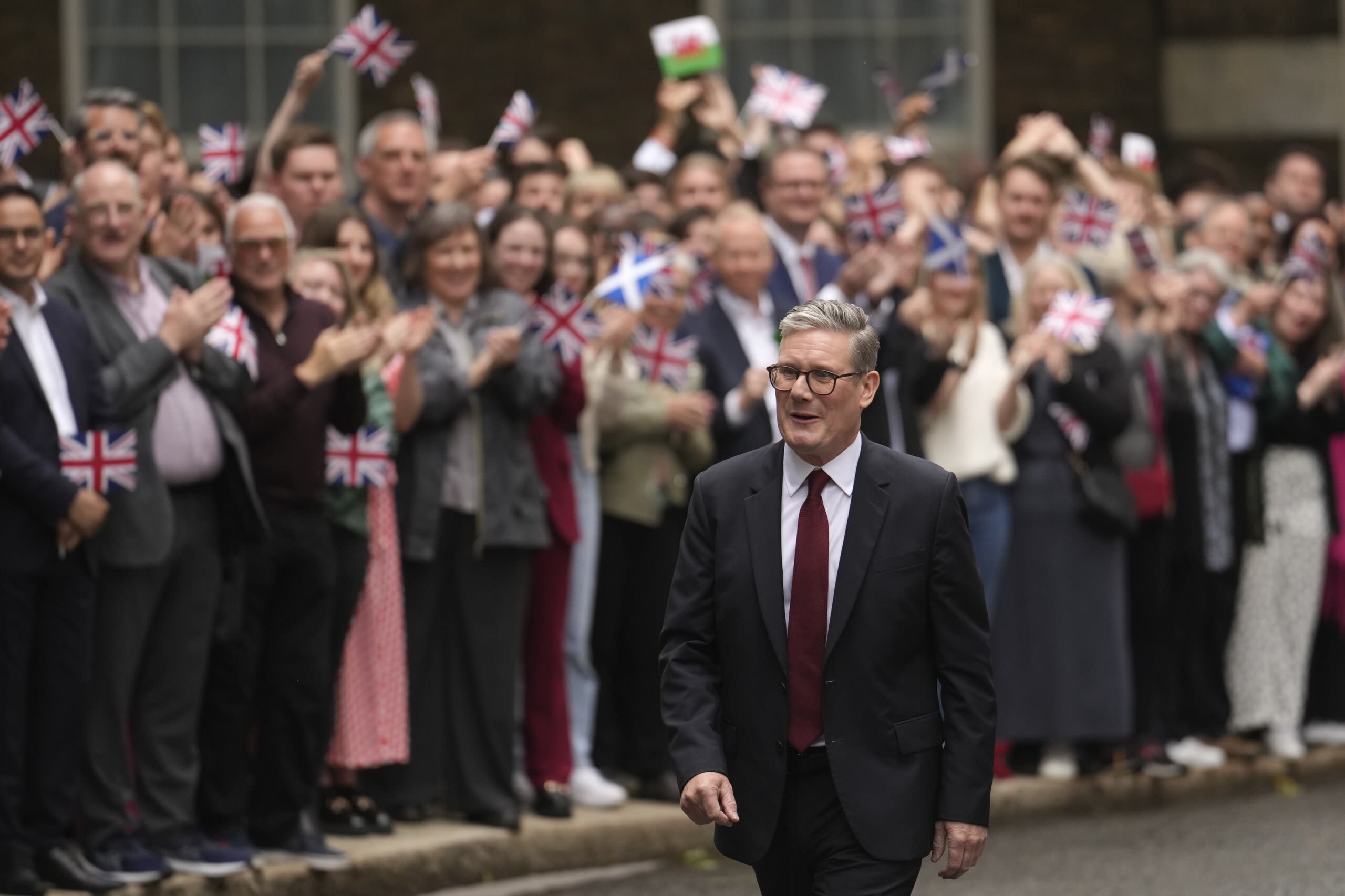 New UK Prime Minister Starmer assembles Cabinet for the first meeting: ‘Now we get to work’ - WTOP News