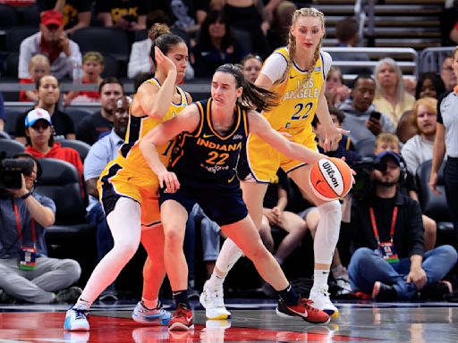 Caitlin Clark outplays Cameron Brink for career-high 30, but red-hot Sparks overwhelm Fever from long distance
