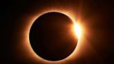 Cuándo se podrá ver el eclipse total de sol que revoluciona a América del Norte