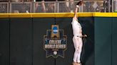 Texas A&M outlasts Florida in College World Series opening-round thriller