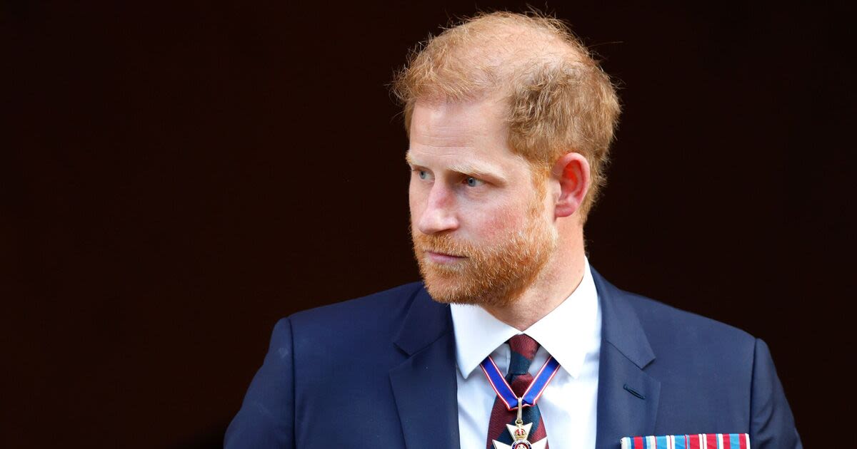 Prince Harry's warning to Brit Olympics legend after she kissed boyfriend