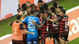 Líder Flamengo sobra em campo e vence o lanterna Fluminense