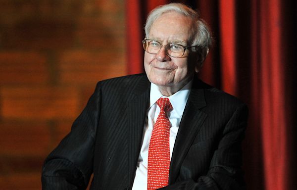 Warren Buffett: How Investing in the S&P 500 Can Make You Rich