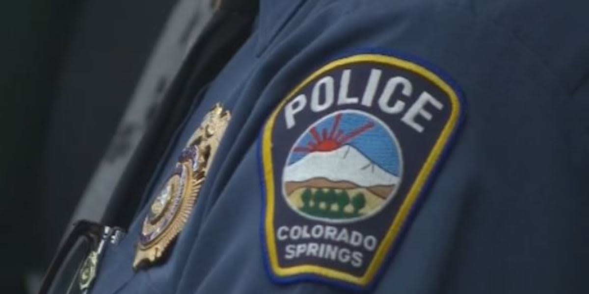 Colorado Springs police investigate possible shots fired at apartments near shopping center