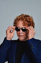 Mick Hucknall