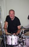 Ian Wallace (drummer)