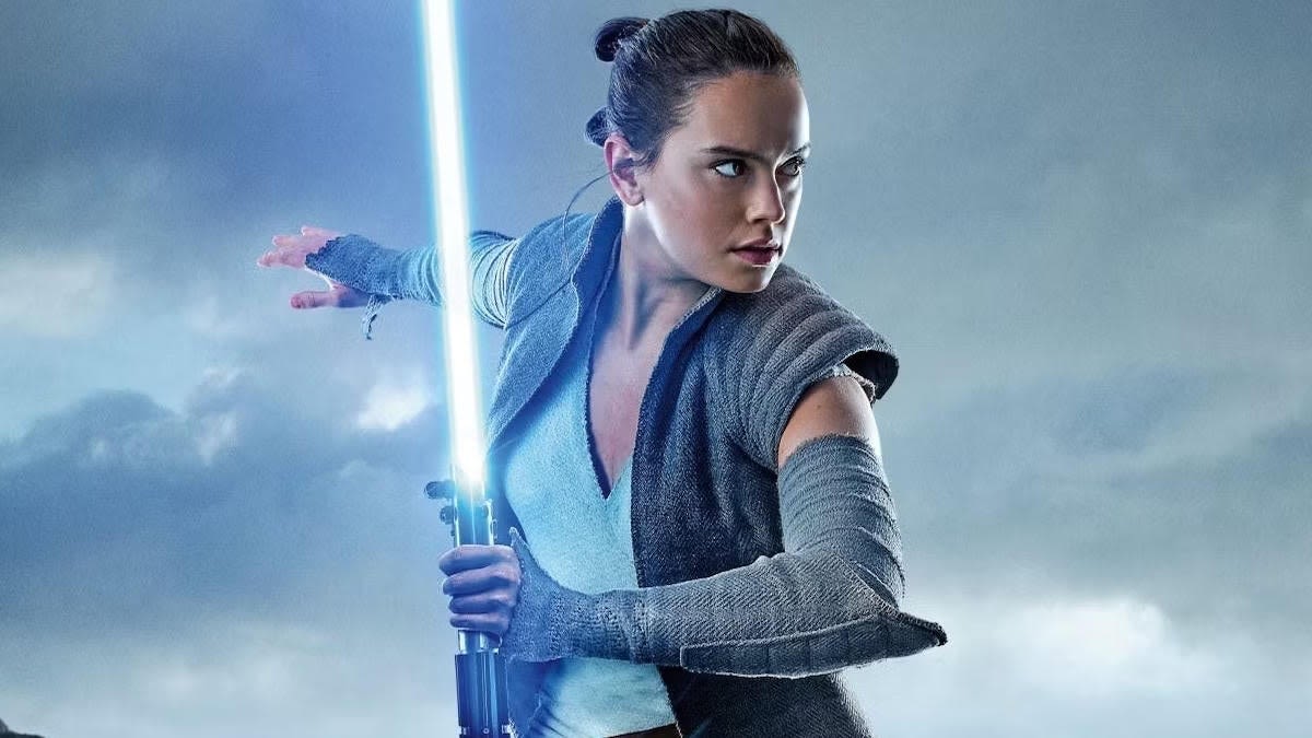 Star Wars: Daisy Ridley Reveals "Weird Feeling" She Has About Filming New Rey Movie