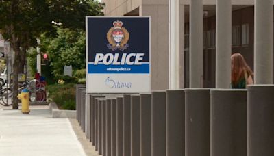 Ottawa teacher facing sexual assault charges involving minor, police looking for other victims