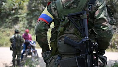 Diálogos entre disidencias de las FARC y Gobierno se harán a finales de julio