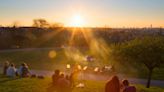 Exact time Glasgow set to sizzle tomorrow as temperatures reach higher than Spain