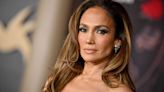 Jennifer Lopez Says Her Twins Don’t Like When She Wears Crop Tops