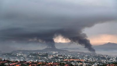 Police officer detained after 7th death in France's restive New Caledonia territory