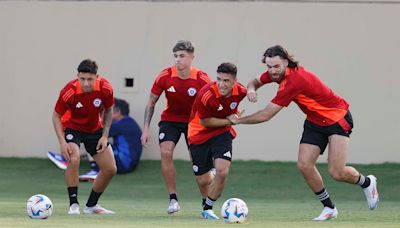 Llegó hoy de la Copa América y en unas horas jugará Copa Chile