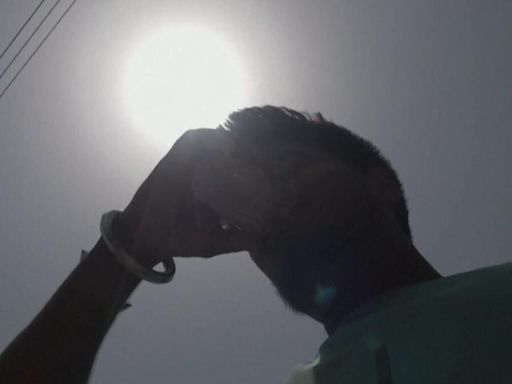 New Delhi temperatures skyrocket amid heat wave