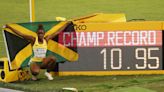 Clayton y Cole dan a Jamaica un doblete en la final femenina de 100 metros