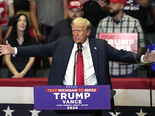 Trump volvió a la campaña junto a Vance y centró sus críticas en Kamala Harris
