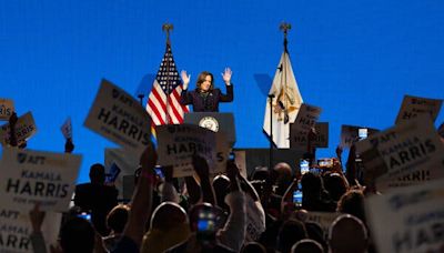 Harris Narrows Gap Against Trump, Times/Siena Poll Finds