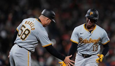 Pirates hit back-to-back homers in 10th, beat Giants