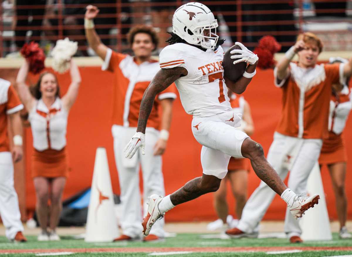 Texas Longhorns primed to have another great receiving corps, per PFF