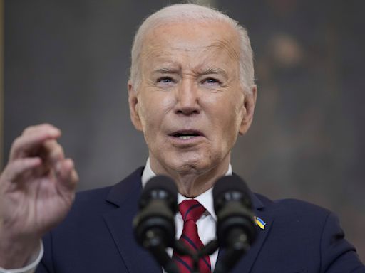 Biden signs a $95B war aid measure with assistance for Ukraine, Israel and Taiwan