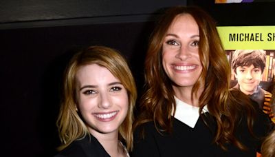 Emma Roberts Says Aunt Julia Roberts' Classic Movies Give Her Comfort When She's Alone