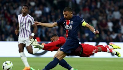Mbappé dice adiós al Parque de los Príncipes con gol y derrota del PSG