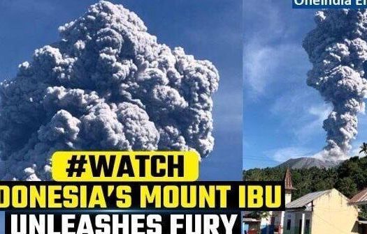 Indonesia's Mount Ibu Volcano Erupts, Spews Ash Clouds as High as 5 km | Video Out