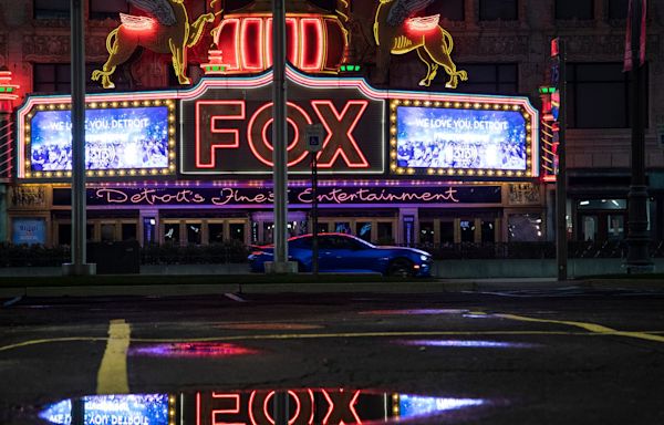 Viral video shows Fox Theatre balcony moving during Gunna concert; officials say it's safe