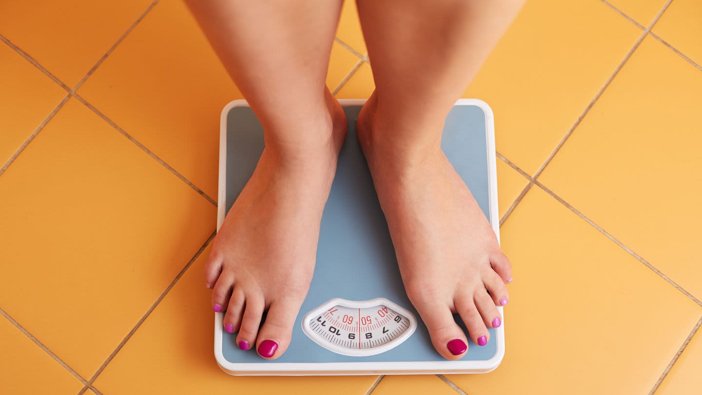 Experts Explain If There‘s a Right Way to Lose Weight Fast—and Safely