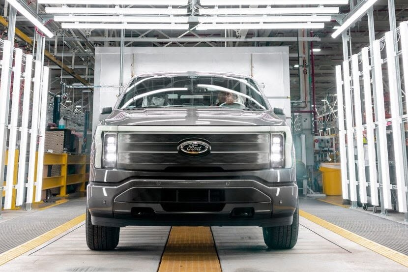 Ford Rolls Out 0% Financing On F-150 Lightning, Mach-E: Potential EV Sales Surge Ahead? - Ford Motor (NYSE:F)