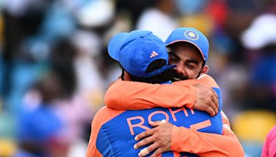 Ro-Ko in Arms: India's Favourite Duo Rohit Sharma and Virat Kohli Embrace Each Other After Winning T20 World ...