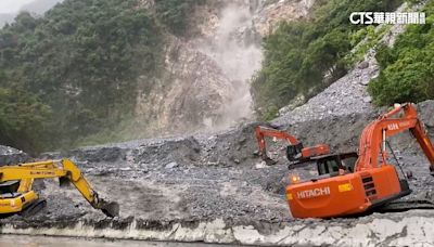 地震.連日雨邊坡土石傾瀉 台9線崇德段雙向受阻