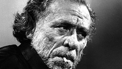 “Ser escritor es dañino y difícil”: cuando Charles Bukowski reflexionó sobre la escritura - La Tercera