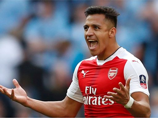 Arsenal may turn to £34 million forward likened to Sanchez after Sesko blow