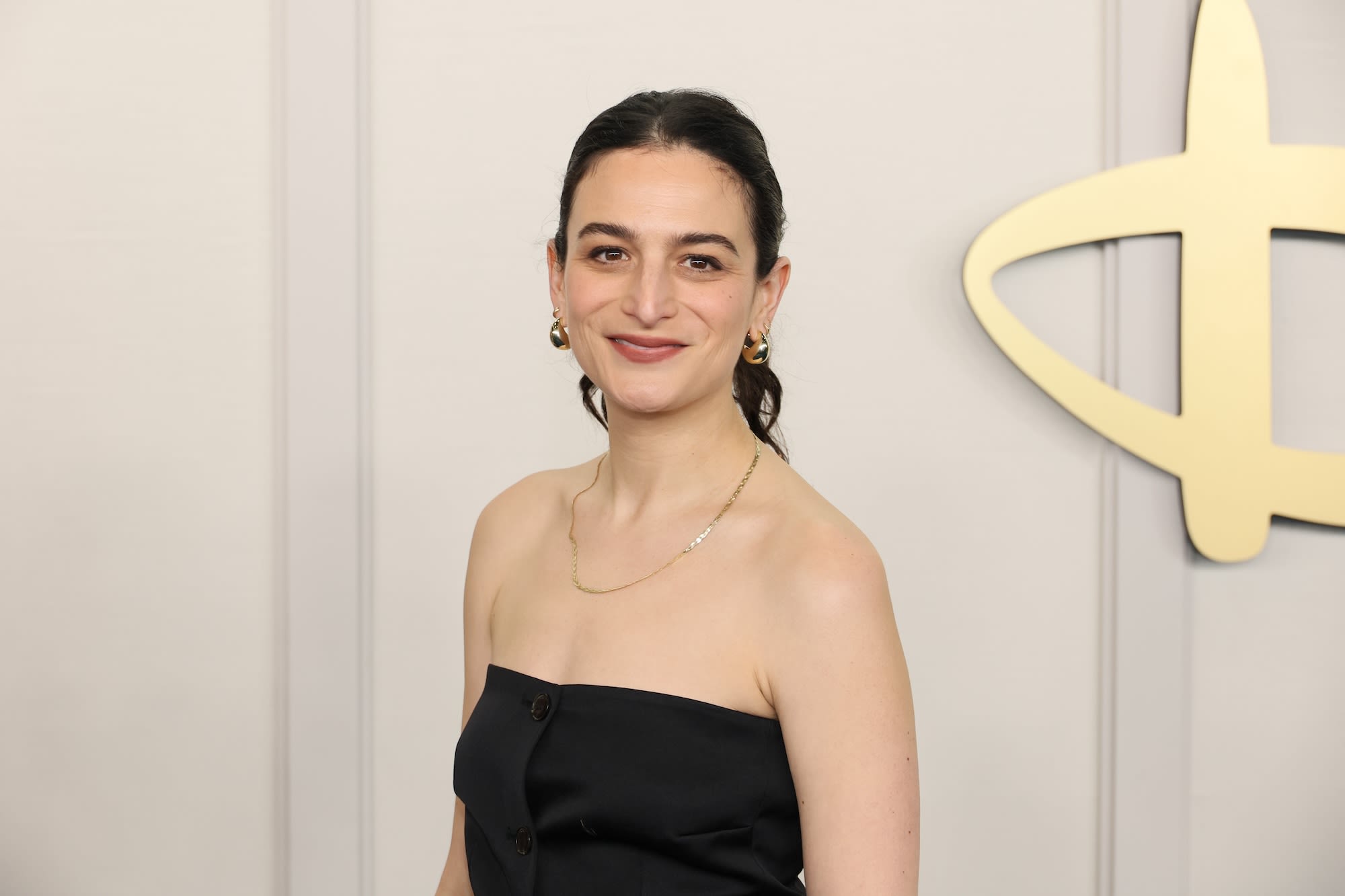 Jenny Slate Fell ‘Deeply’ in Love With Blake Lively on the Set of ‘It Ends With Us’