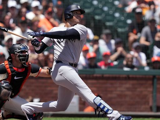 Juan Soto, Yankees Stun Giants with Amazing Ninth Inning Comeback