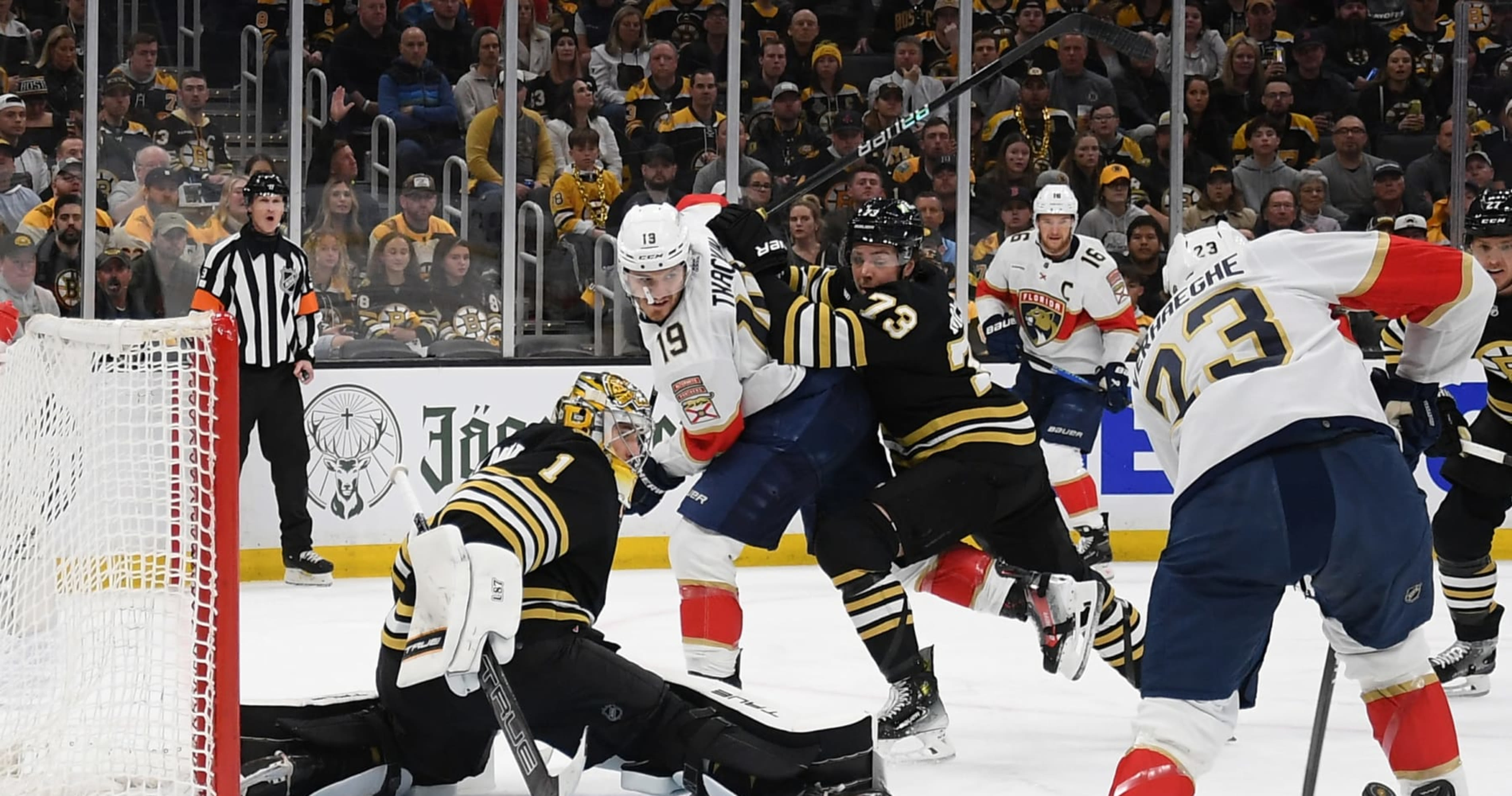 Bruins Ripped By NHL Fans for Lack of Effort as Panthers Take Series Lead with G3 Win