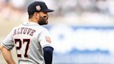 José Altuve alcanzó las 300 bases robadas en la MLB