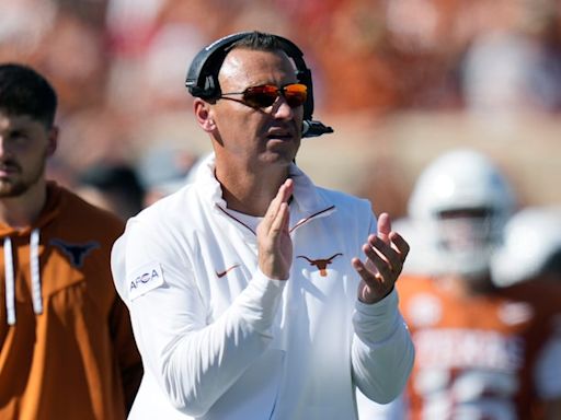 Steve Sarkisian reconnects with Nick Saban, ESPN College GameDay crew before Texas-Michigan