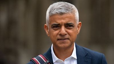 Sadiq Khan's ULEZ chaos as only one in seven drivers pay daily TfL fines