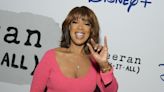 Gayle King, Kate Upton Model For 60th ‘Sports Illustrated’ Swimsuit Issue - WDEF