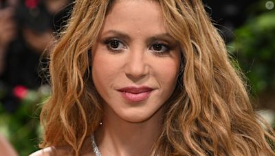 Shakira : Alors qu'elle s'éclate en boîte, ce qu'elle constate au sujet d'un spectateur l'oblige à quitter la scène