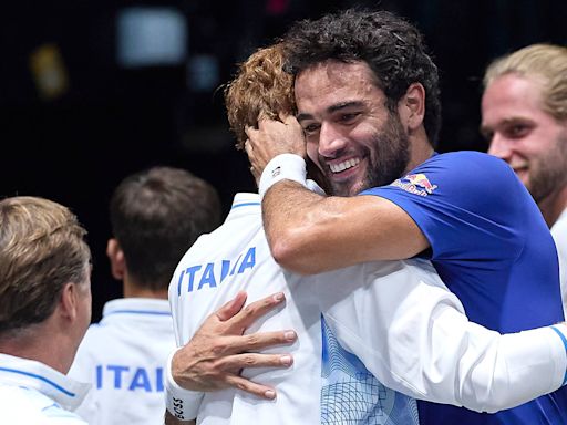 Fresh off US Open title, Jannik Sinner cheers on as Italy completes dominant Davis Cup week | Tennis.com