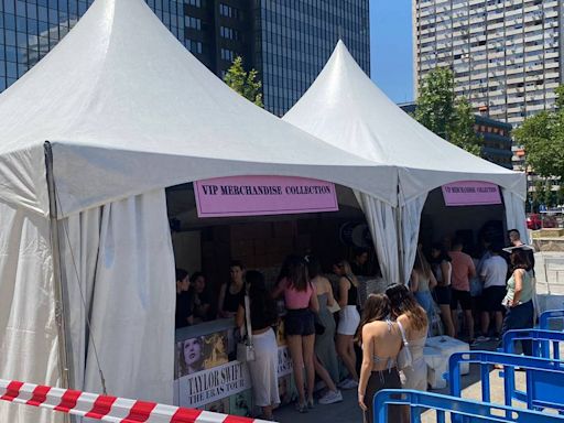 Nervios por la "surprise song", brillo en los tacones y fotos de los "outfits": los fans de Taylor Swift se preparan para el concierto en el Bernabéu