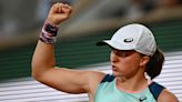 French Open 2022 final: Iga Swiatek extends streak, cruises to win over Coco Gauff